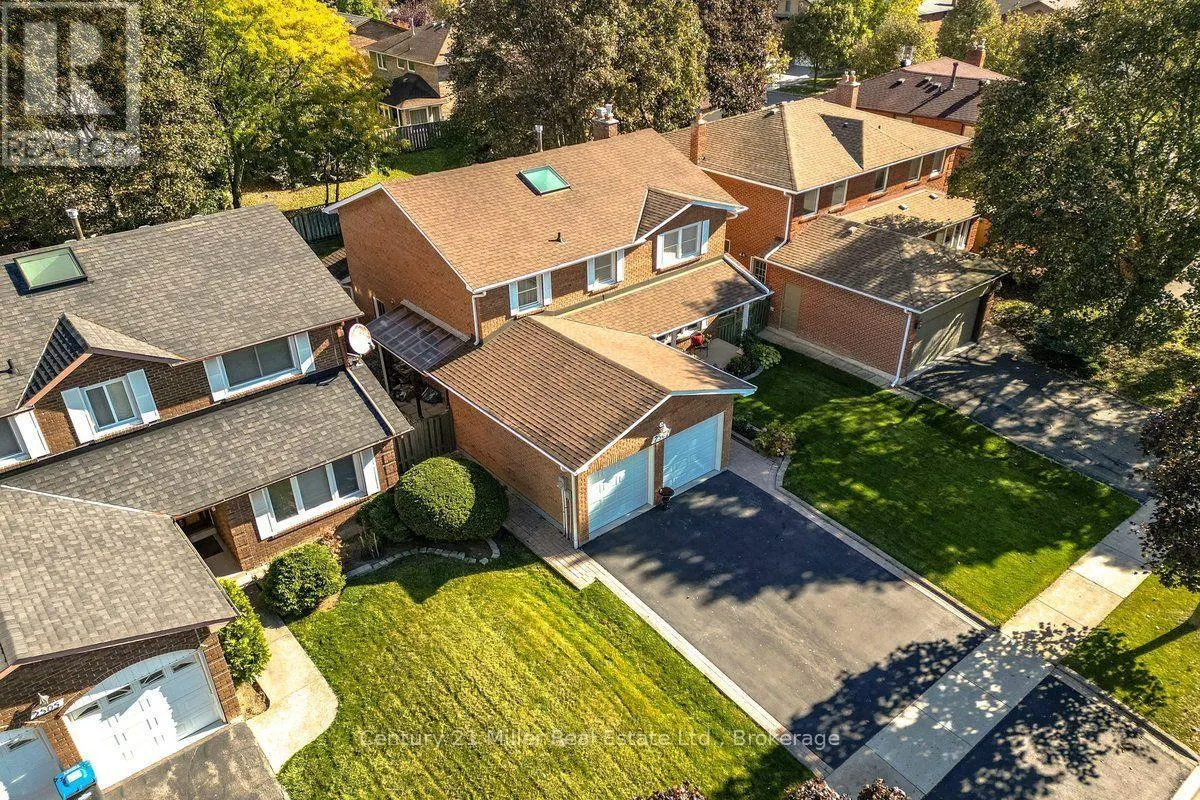 2501 CHISHOLM AVENUE