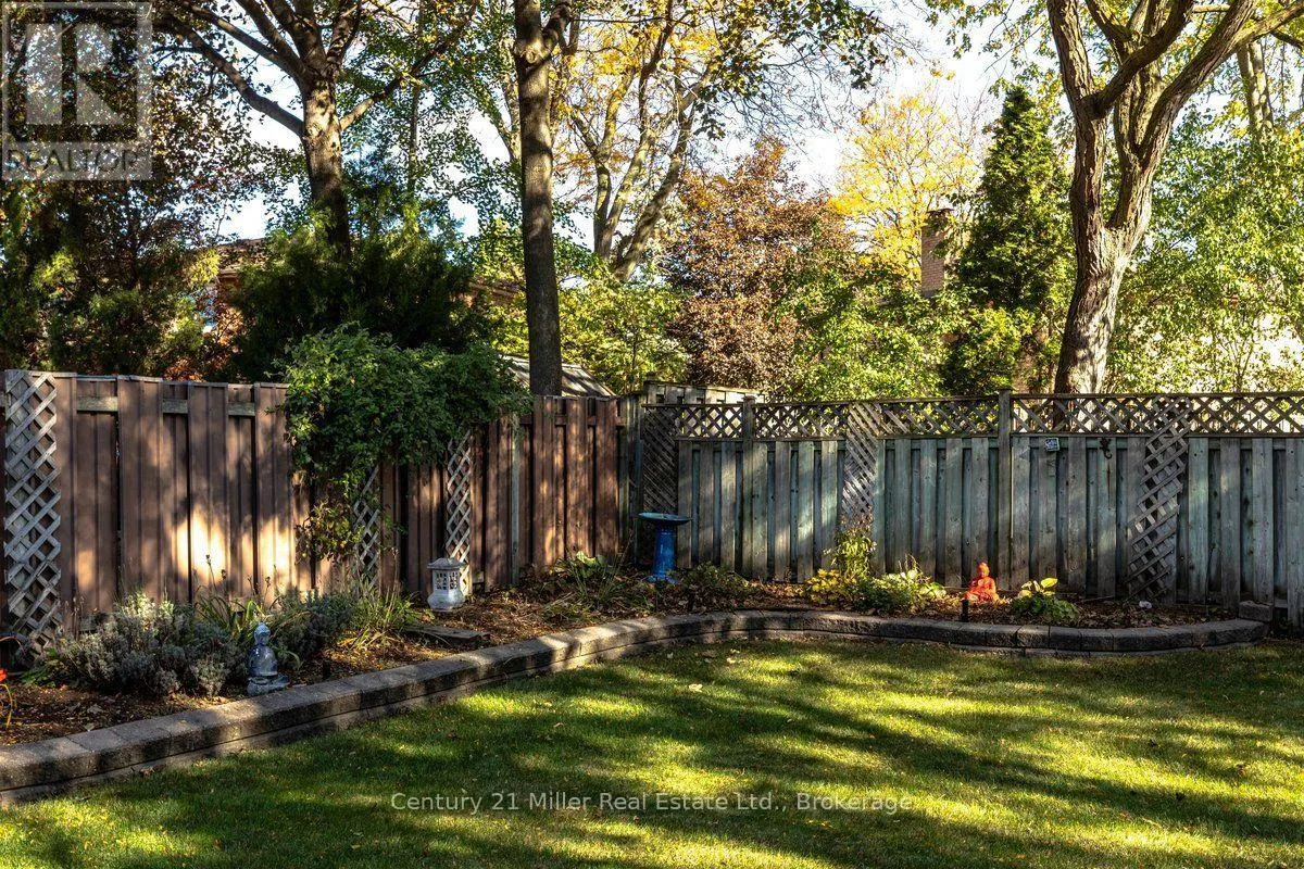 2501 CHISHOLM AVENUE