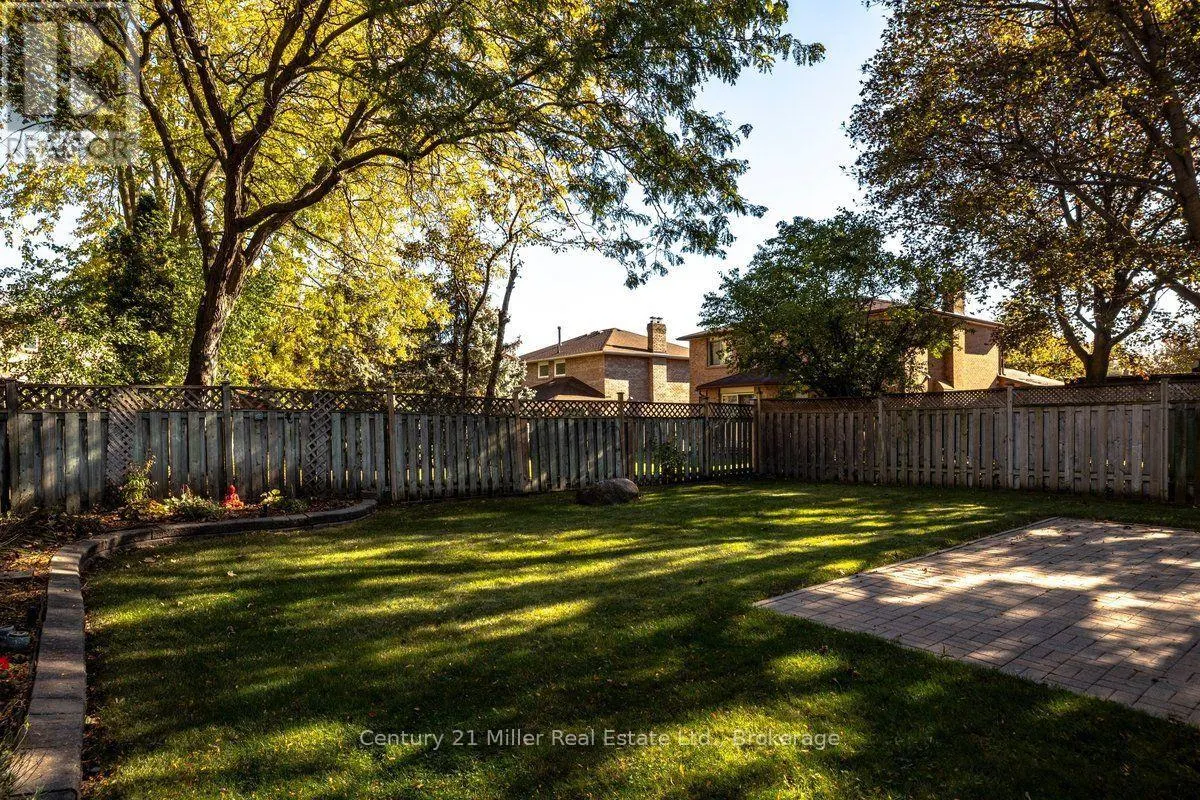 2501 CHISHOLM AVENUE
