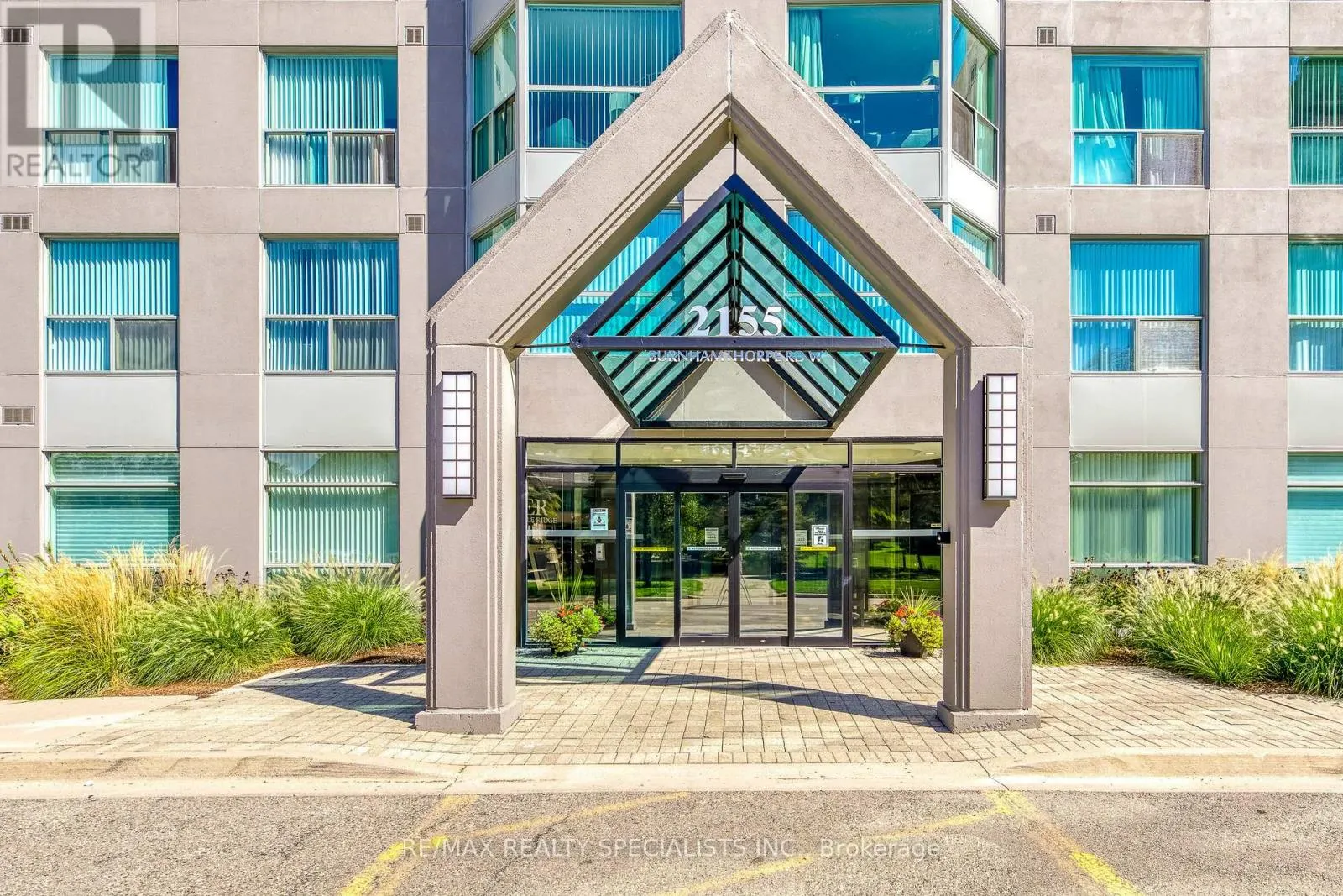 212 - 2155 BURNHAMTHORPE ROAD W