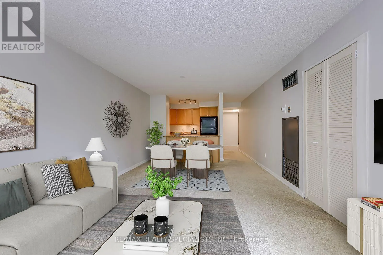 212 - 2155 BURNHAMTHORPE ROAD W
