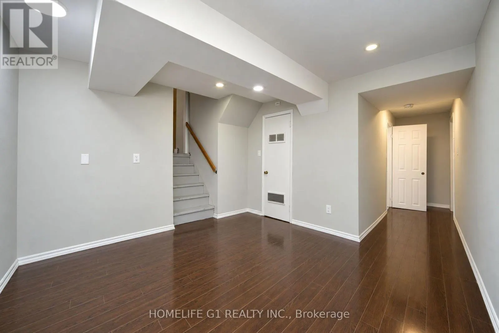 109 SIMMONS BOULEVARD