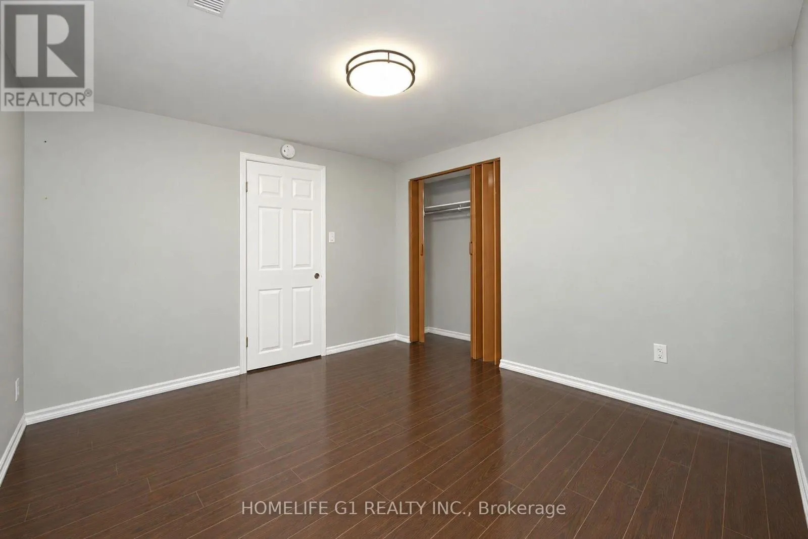 109 SIMMONS BOULEVARD