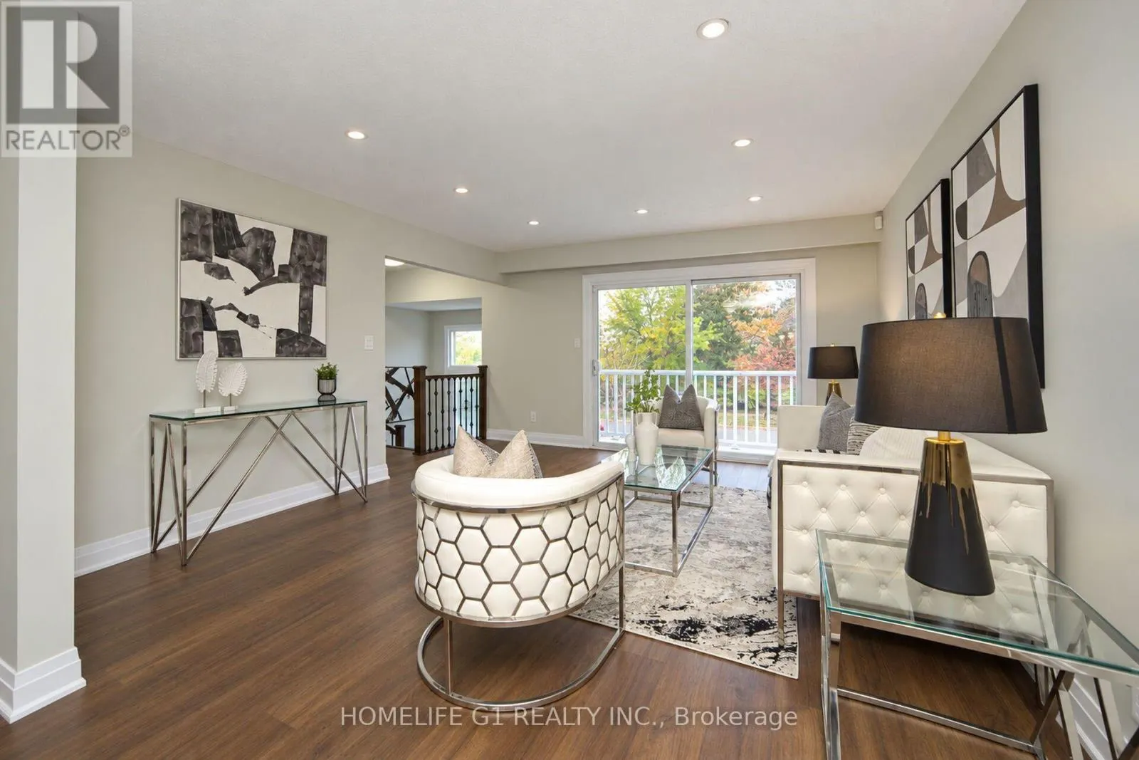 109 SIMMONS BOULEVARD