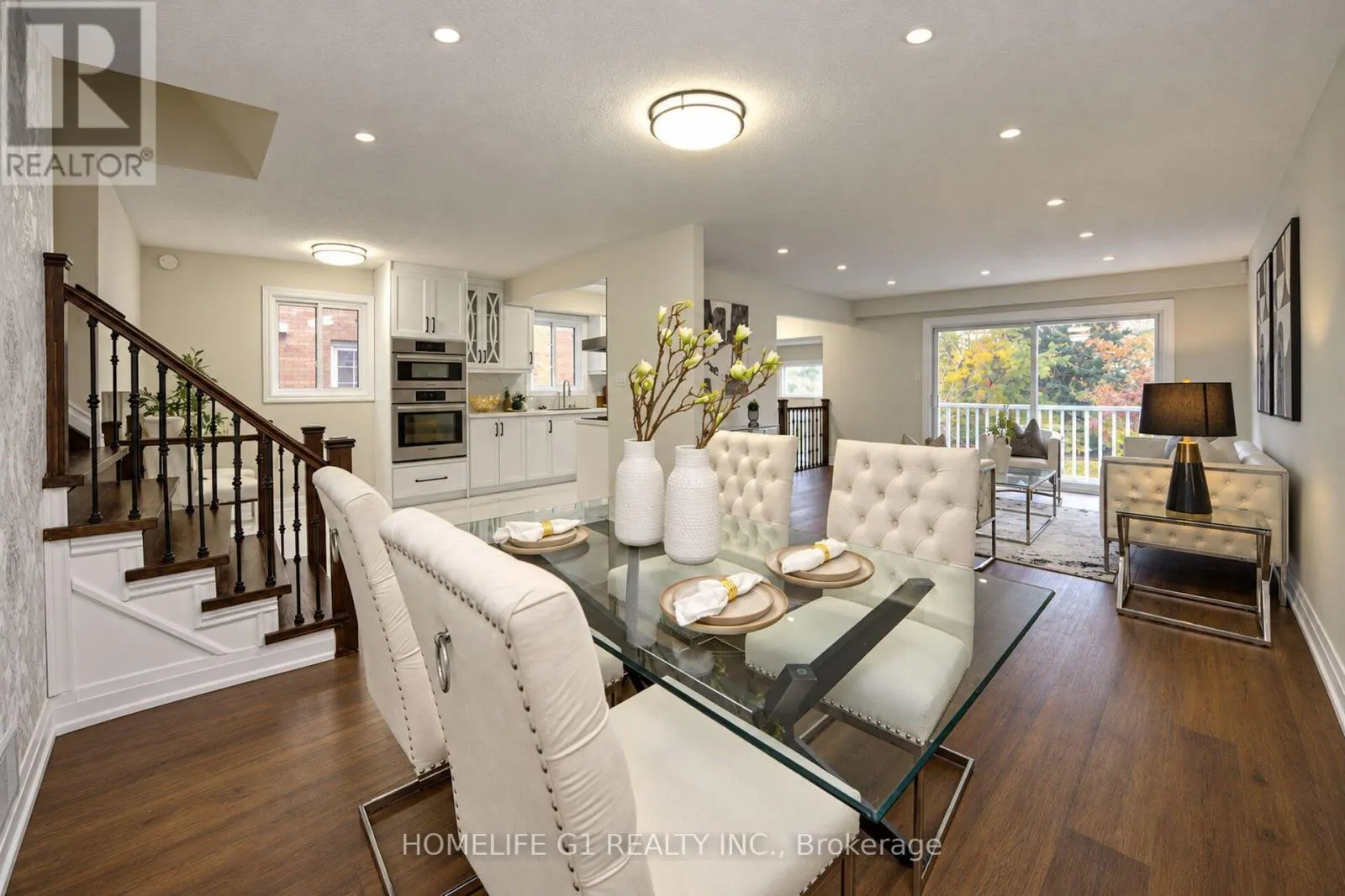 109 SIMMONS BOULEVARD