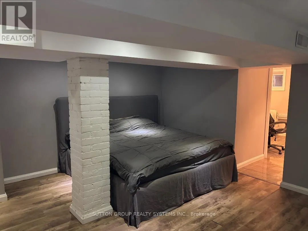 117 MACDONELL AVENUE
