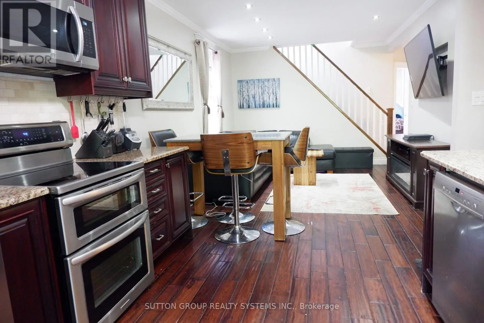 117 MACDONELL AVENUE