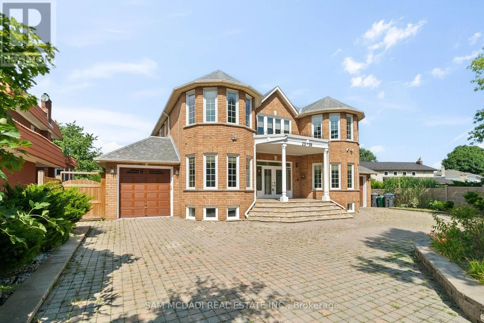 2339 GLENGARRY ROAD