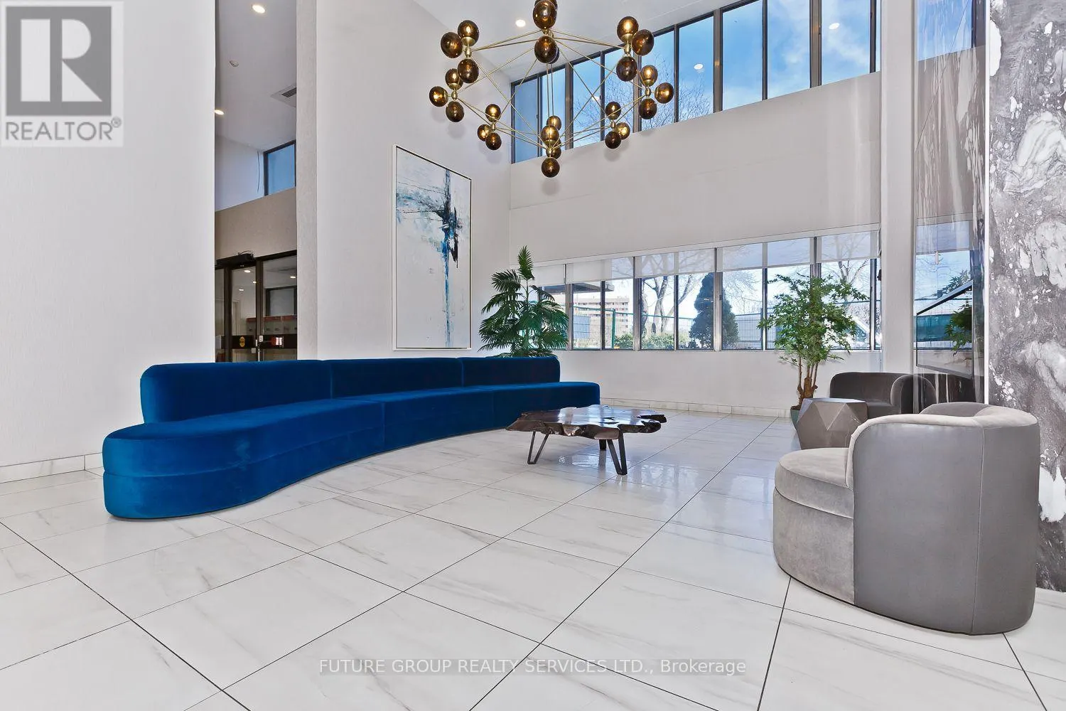 1604 - 1580 MISSISSAUGA VALLEY BOULEVARD