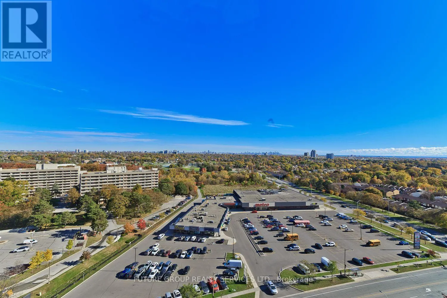 1604 - 1580 MISSISSAUGA VALLEY BOULEVARD