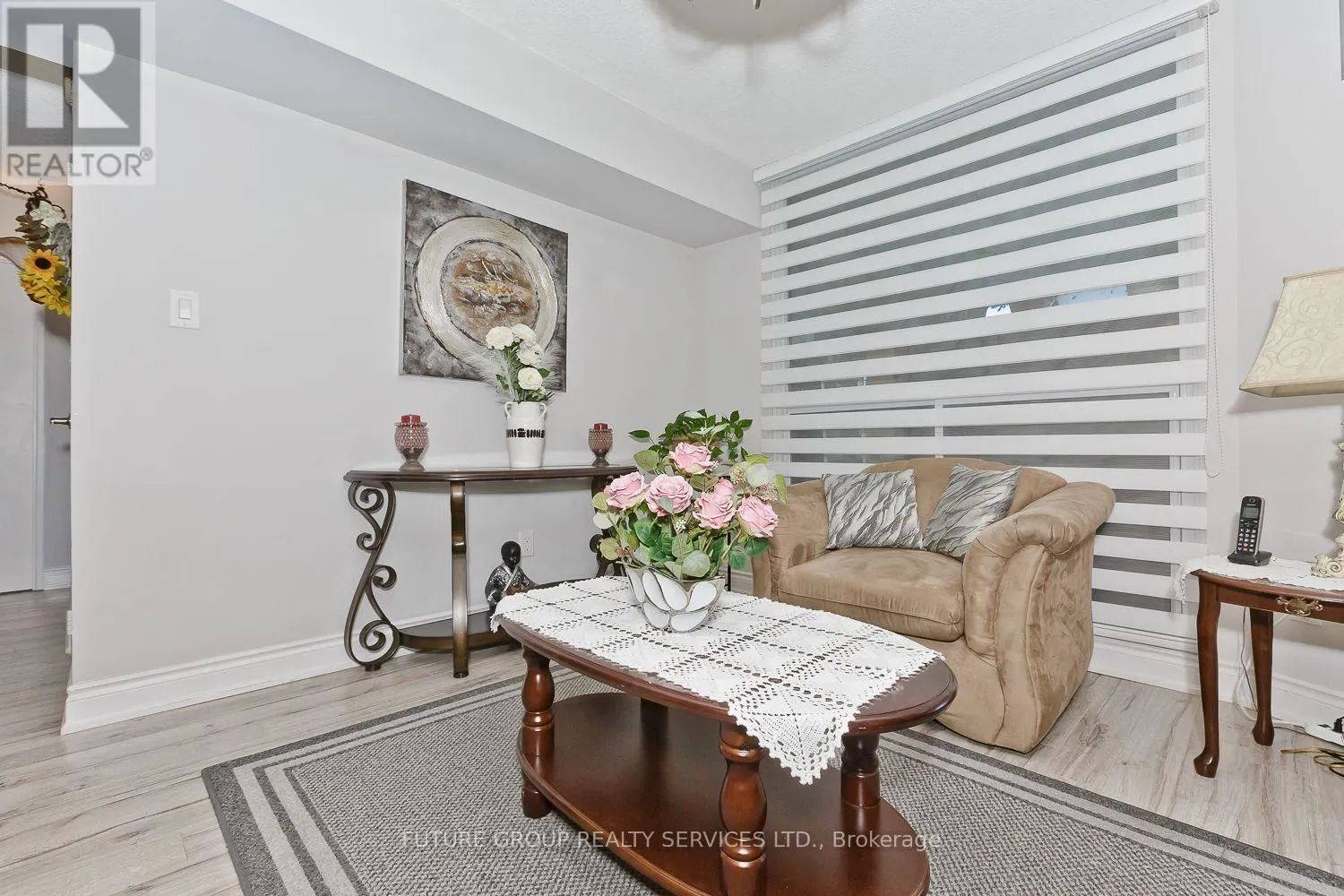 1604 - 1580 MISSISSAUGA VALLEY BOULEVARD