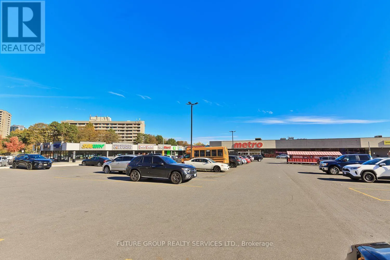 1604 - 1580 MISSISSAUGA VALLEY BOULEVARD