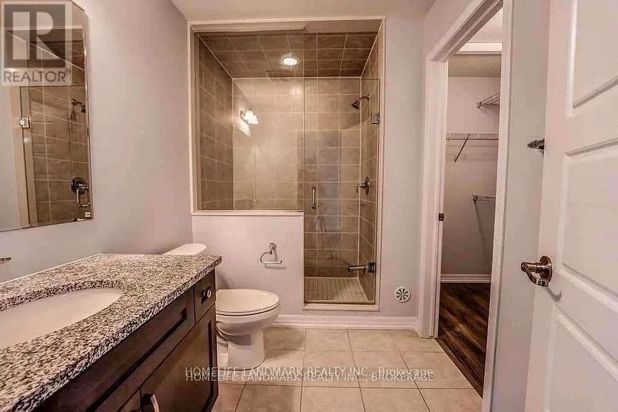 3077 MISTLETOE GARDENS