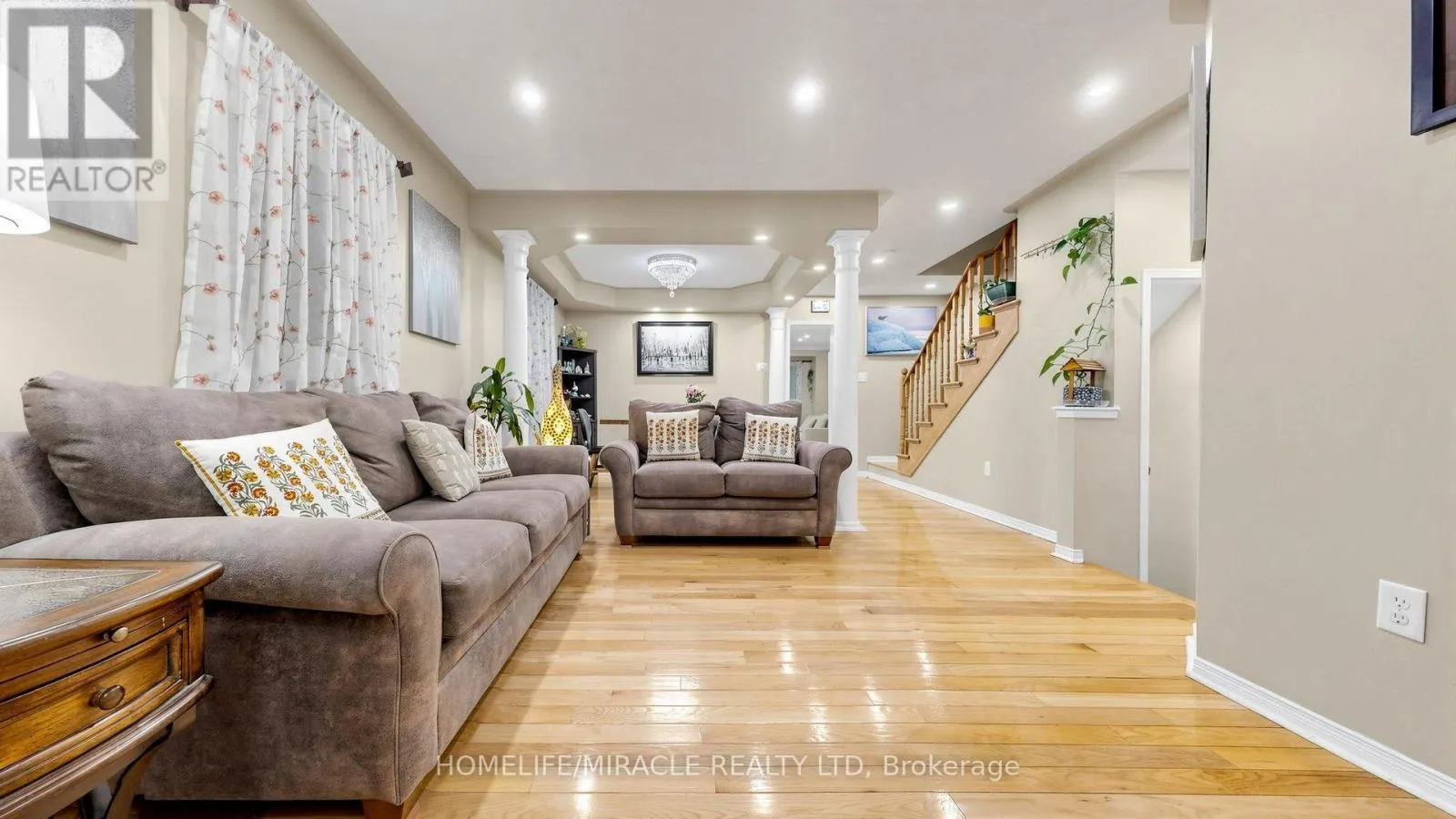 3842 MANATEE WAY