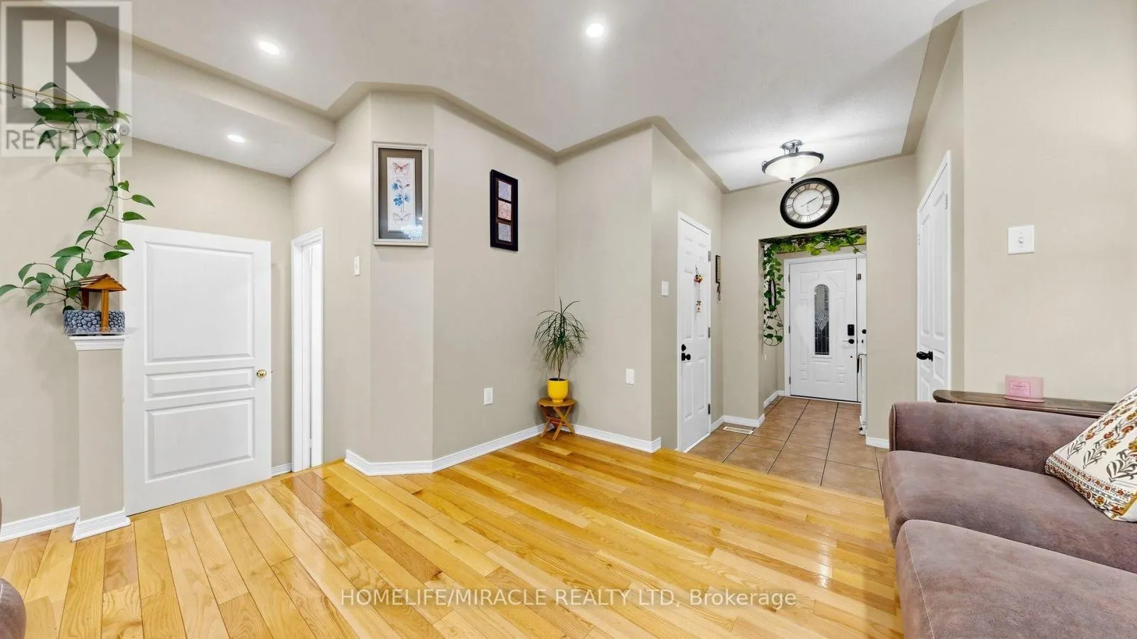 3842 MANATEE WAY