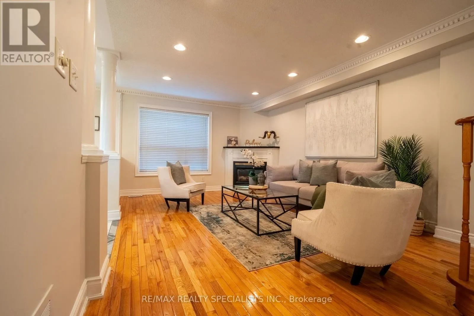 7283 BELLSHIRE GATE