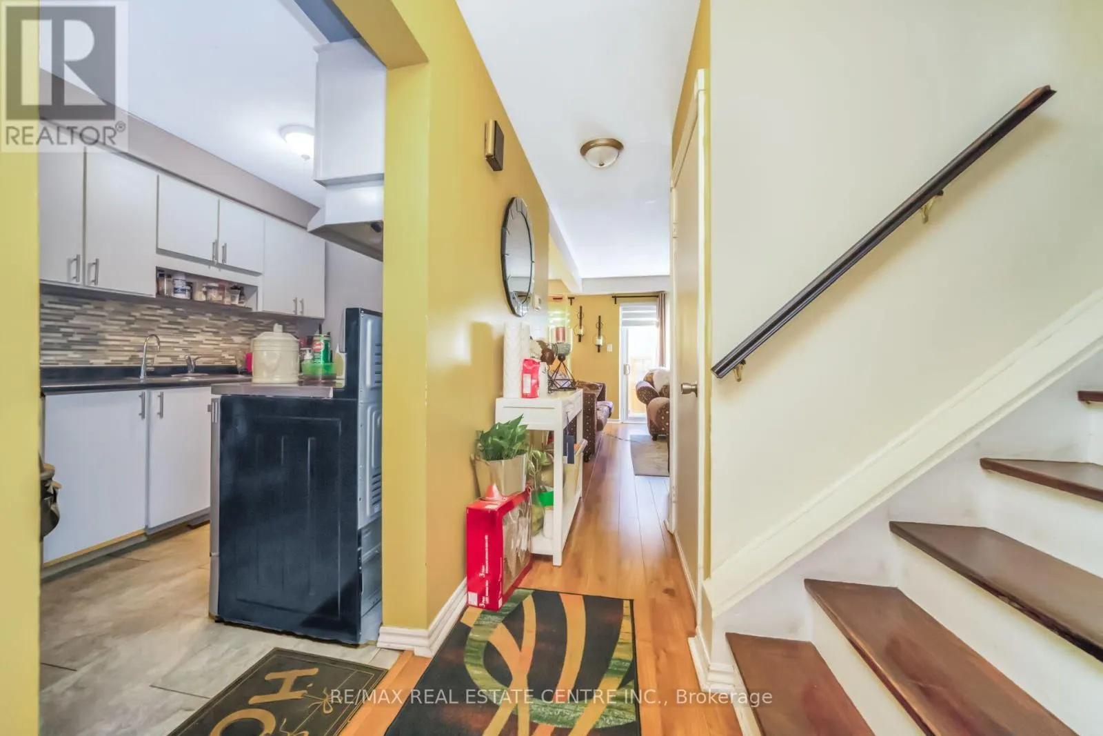 59 CRAIGLEIGH CRESCENT