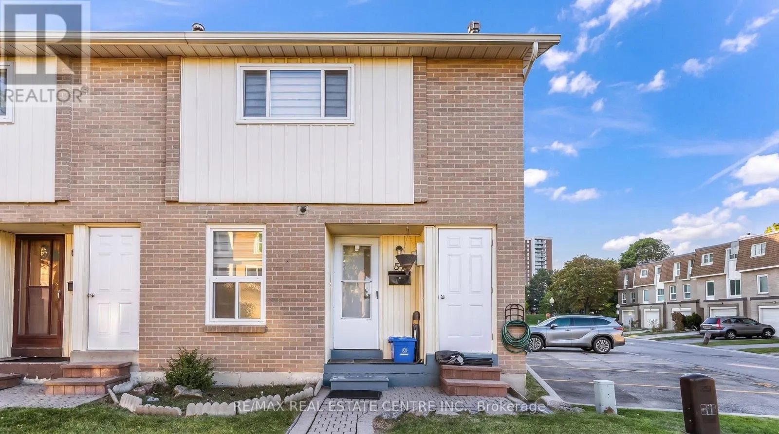 59 CRAIGLEIGH CRESCENT