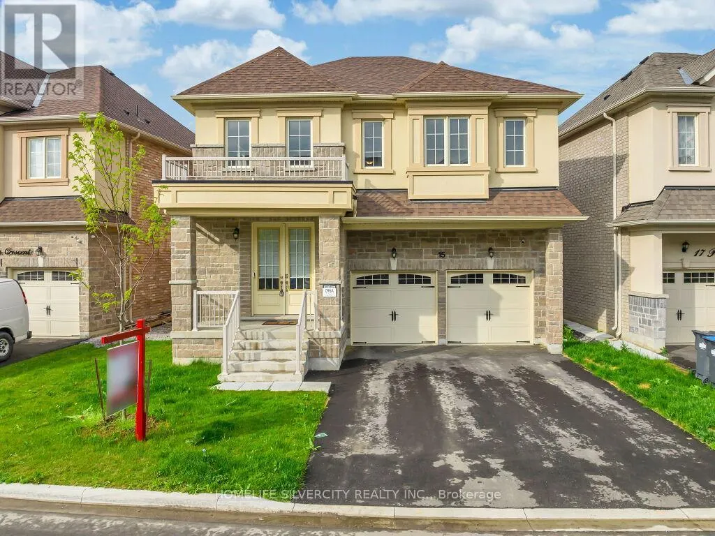 15 PUFFIN CRESCENT