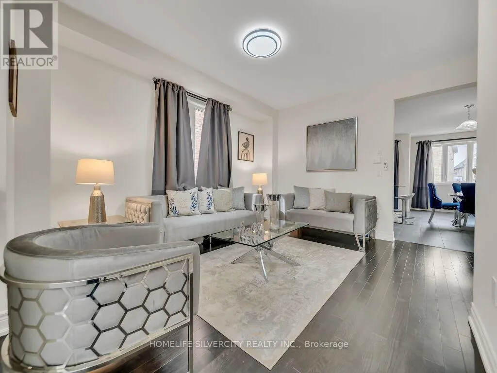 15 PUFFIN CRESCENT