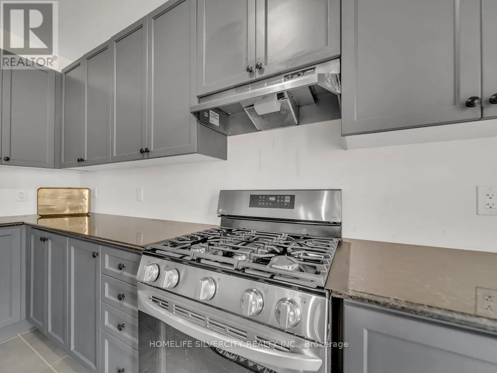 15 PUFFIN CRESCENT