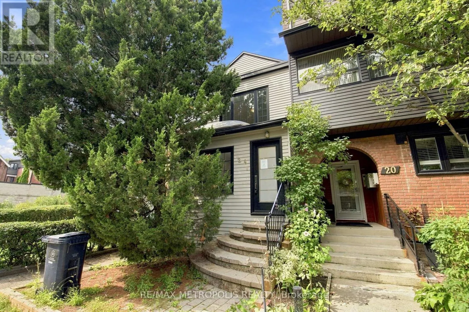 24 MARION STREET