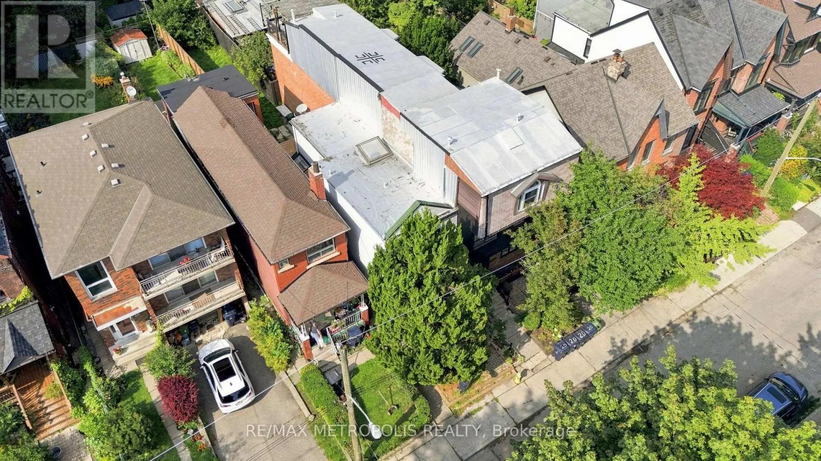 24 MARION STREET