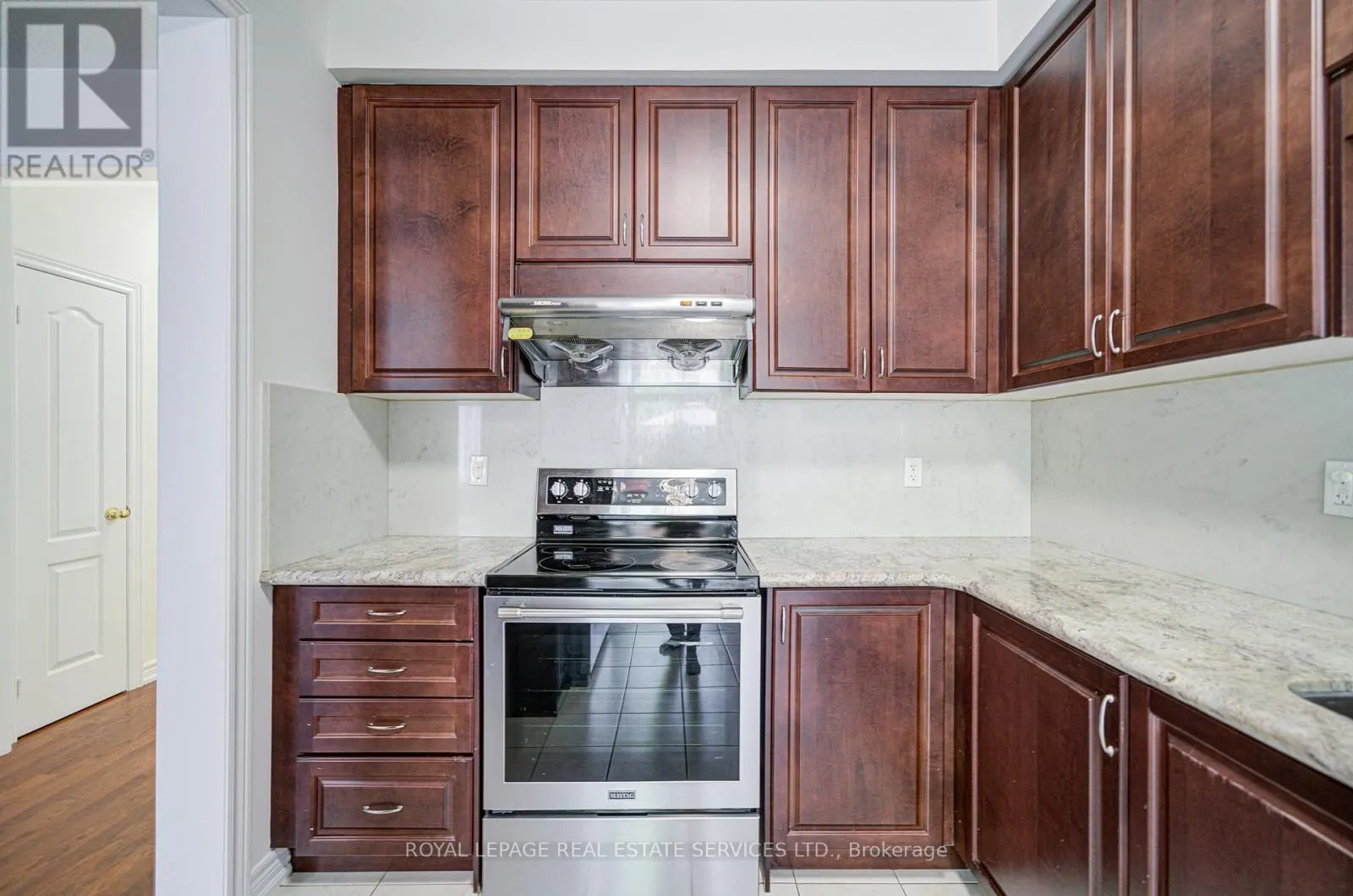 3251 EDWYNA DRIVE