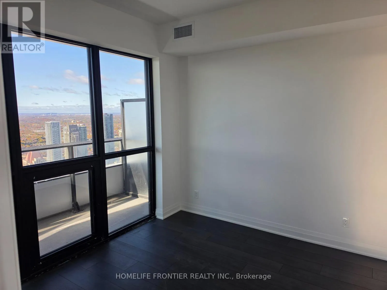 4015 THE EXCHANGE DRIVE