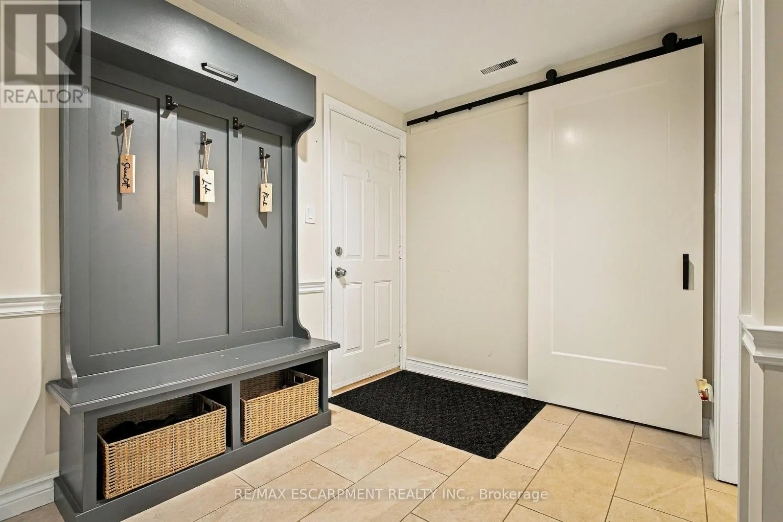 139 OAKLANDS PARK COURT