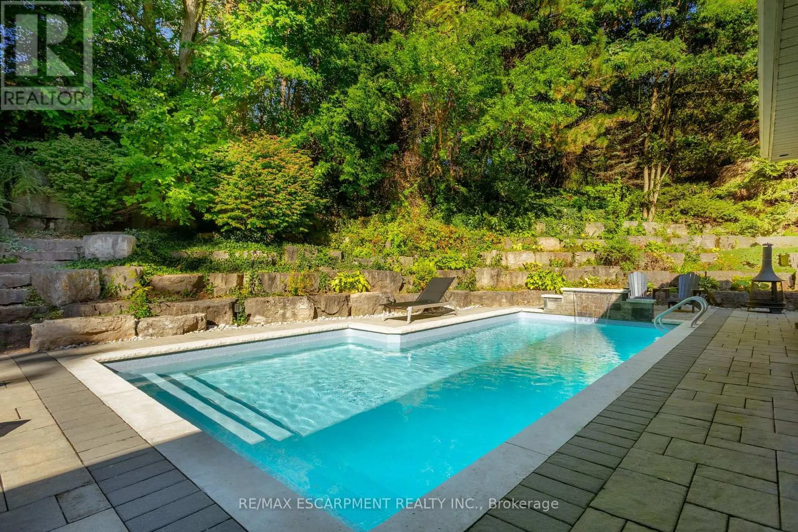 139 OAKLANDS PARK COURT