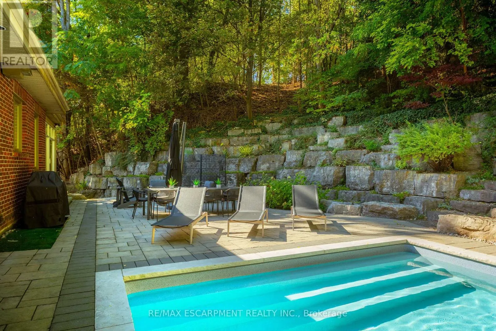 139 OAKLANDS PARK COURT
