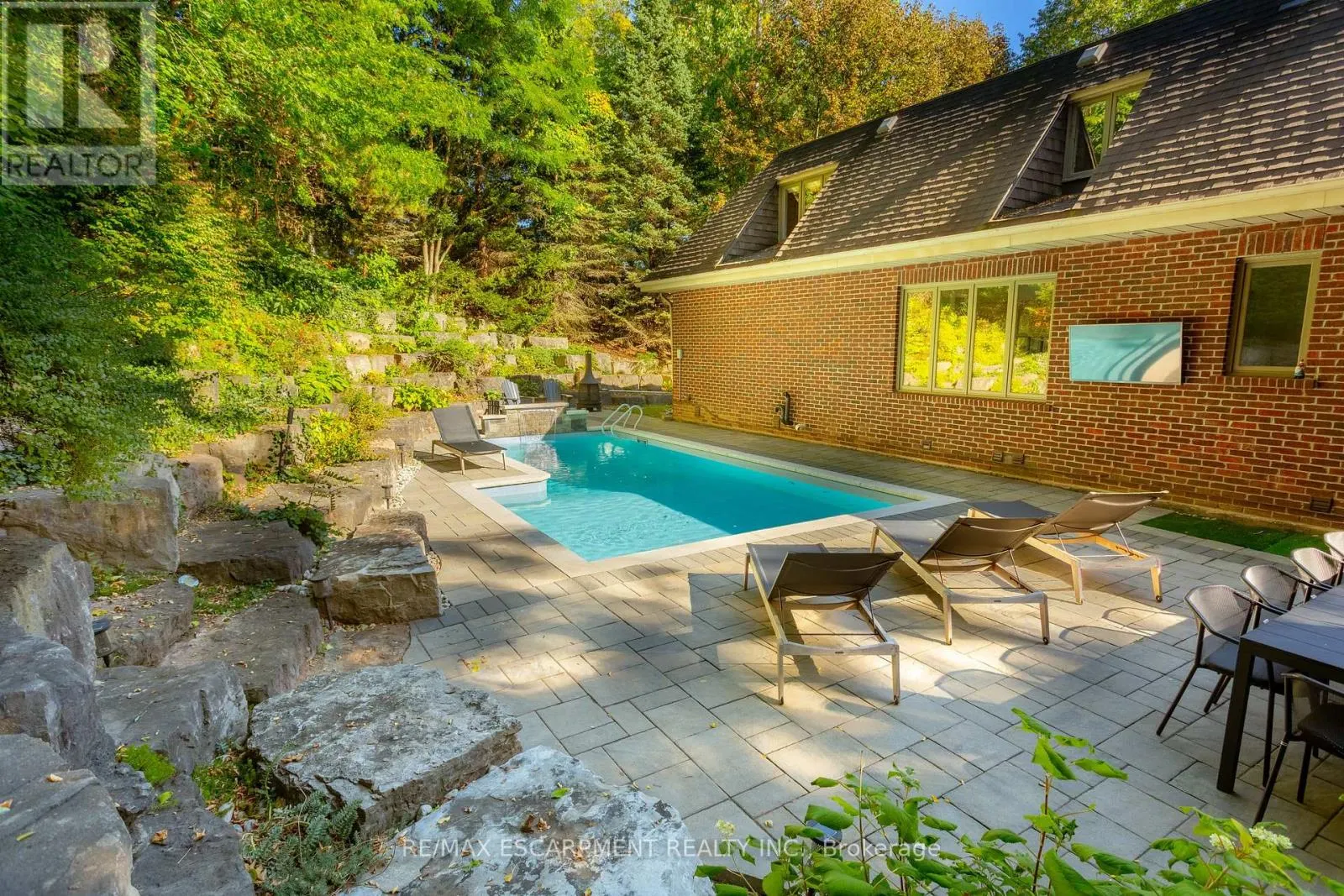 139 OAKLANDS PARK COURT
