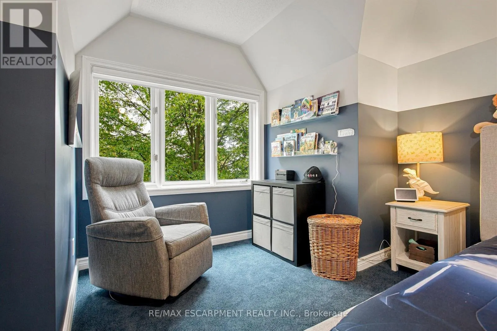 139 OAKLANDS PARK COURT