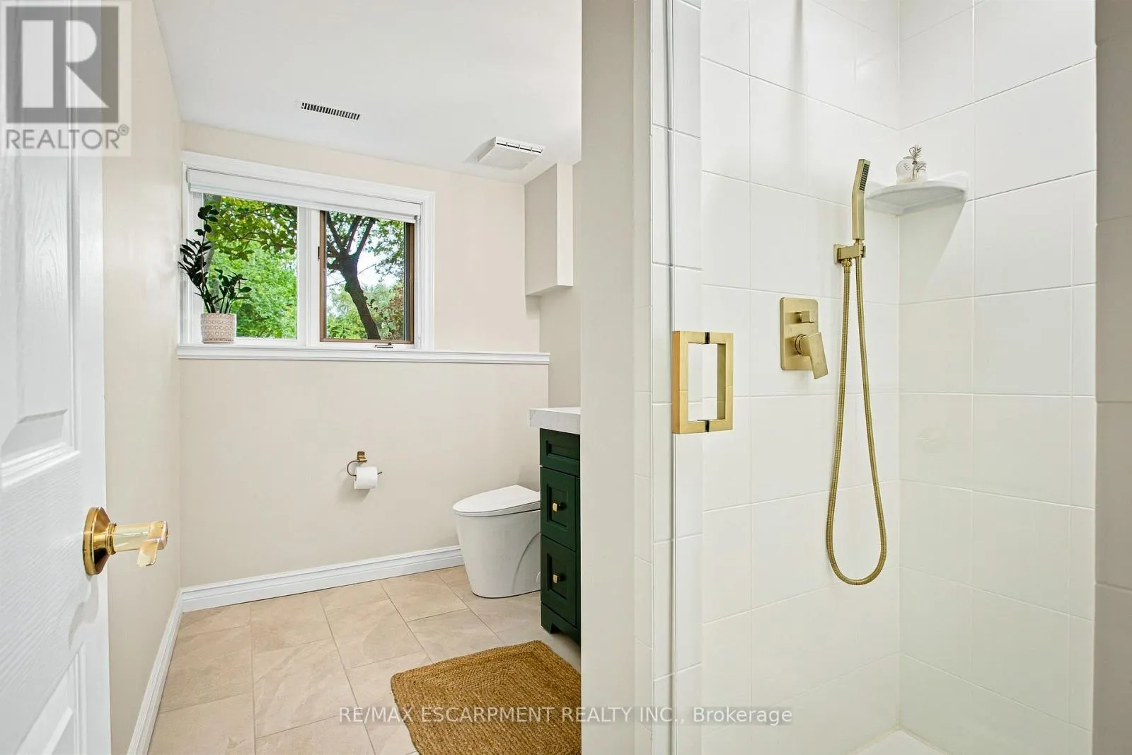139 OAKLANDS PARK COURT