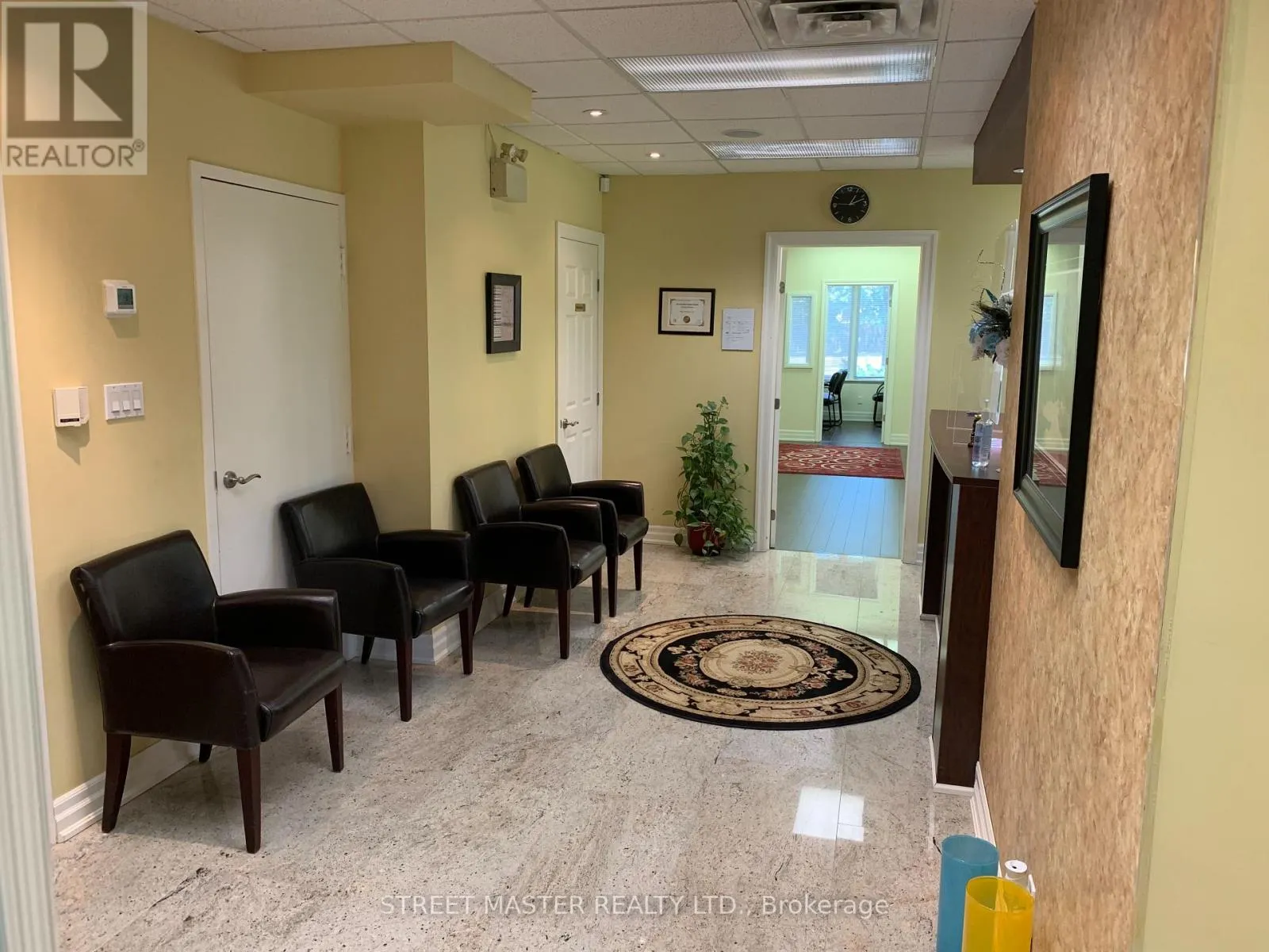 200 - 1A CONESTOGA DRIVE