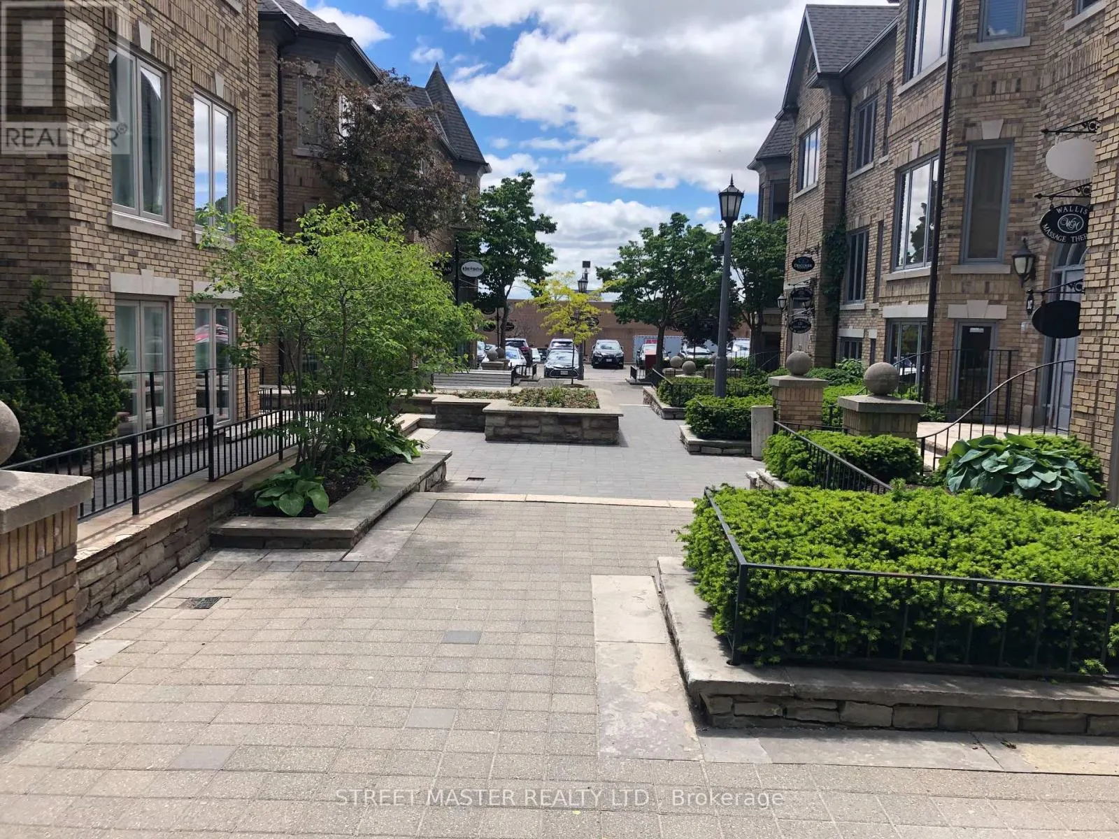 200 - 1A CONESTOGA DRIVE