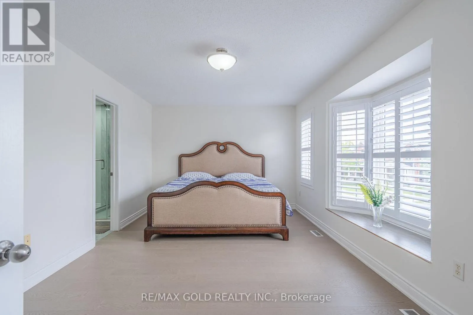 141 WHITWELL DRIVE