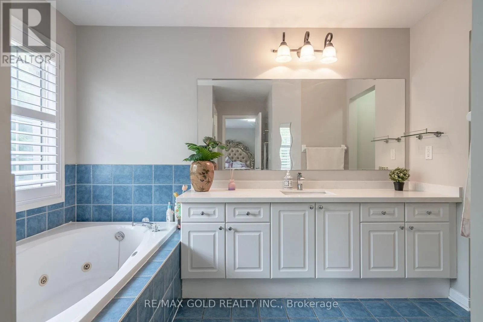 141 WHITWELL DRIVE