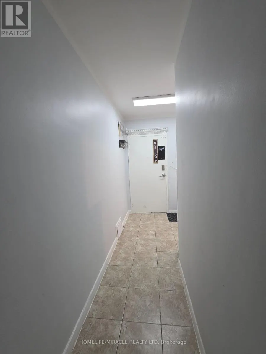 UNIT # 2 - 230 BICKNELL AVENUE