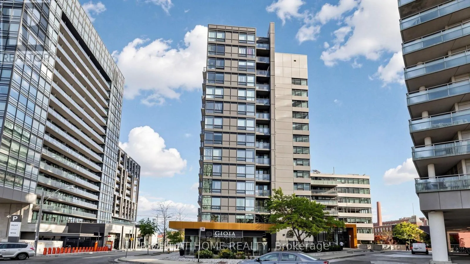 1016 - 20 JOE SHUSTER WAY