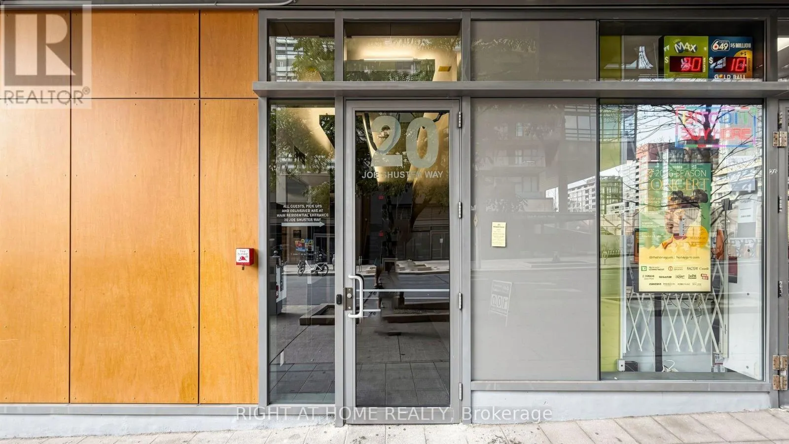 1016 - 20 JOE SHUSTER WAY