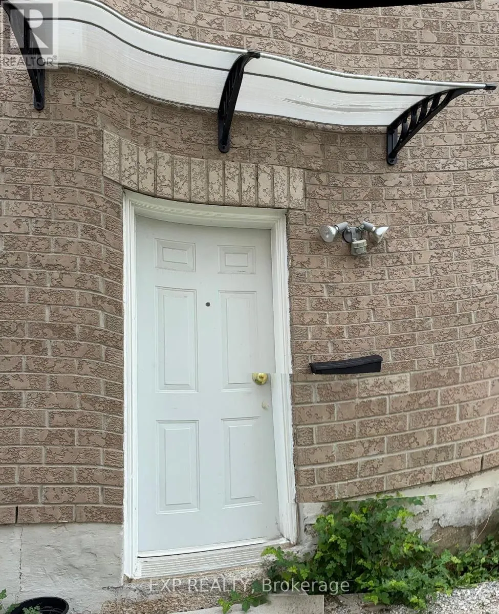 99 ROLLINGWOOD DRIVE