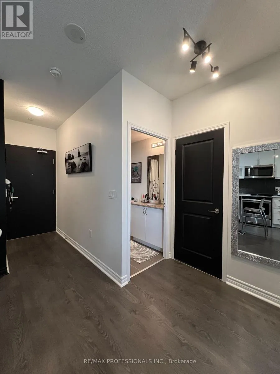 1508 - 39 ANNIE CRAIG DRIVE