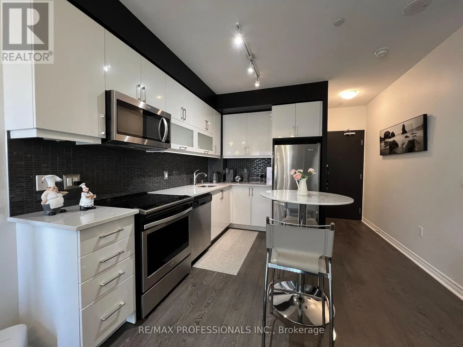 1508 - 39 ANNIE CRAIG DRIVE