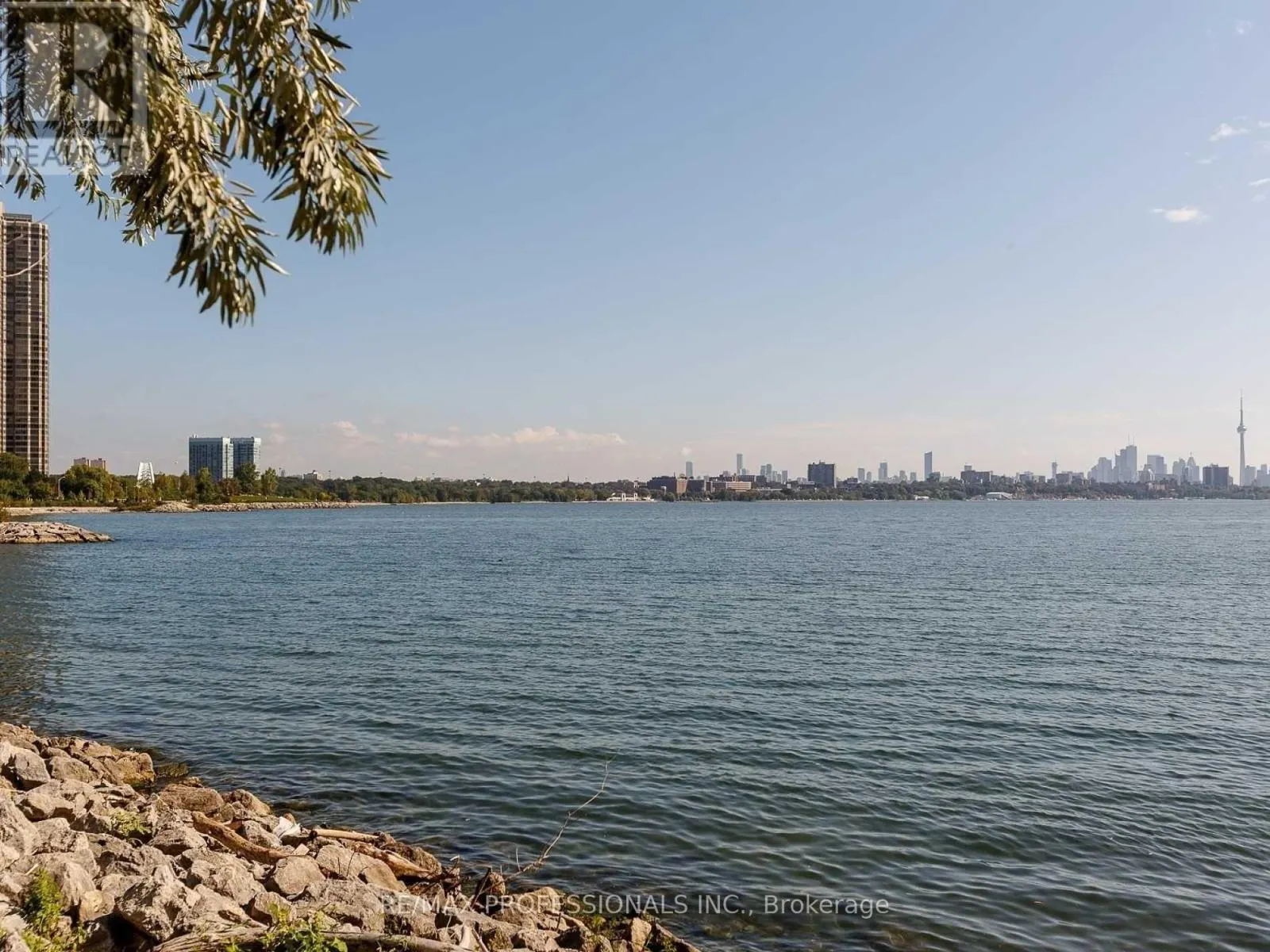 1508 - 39 ANNIE CRAIG DRIVE