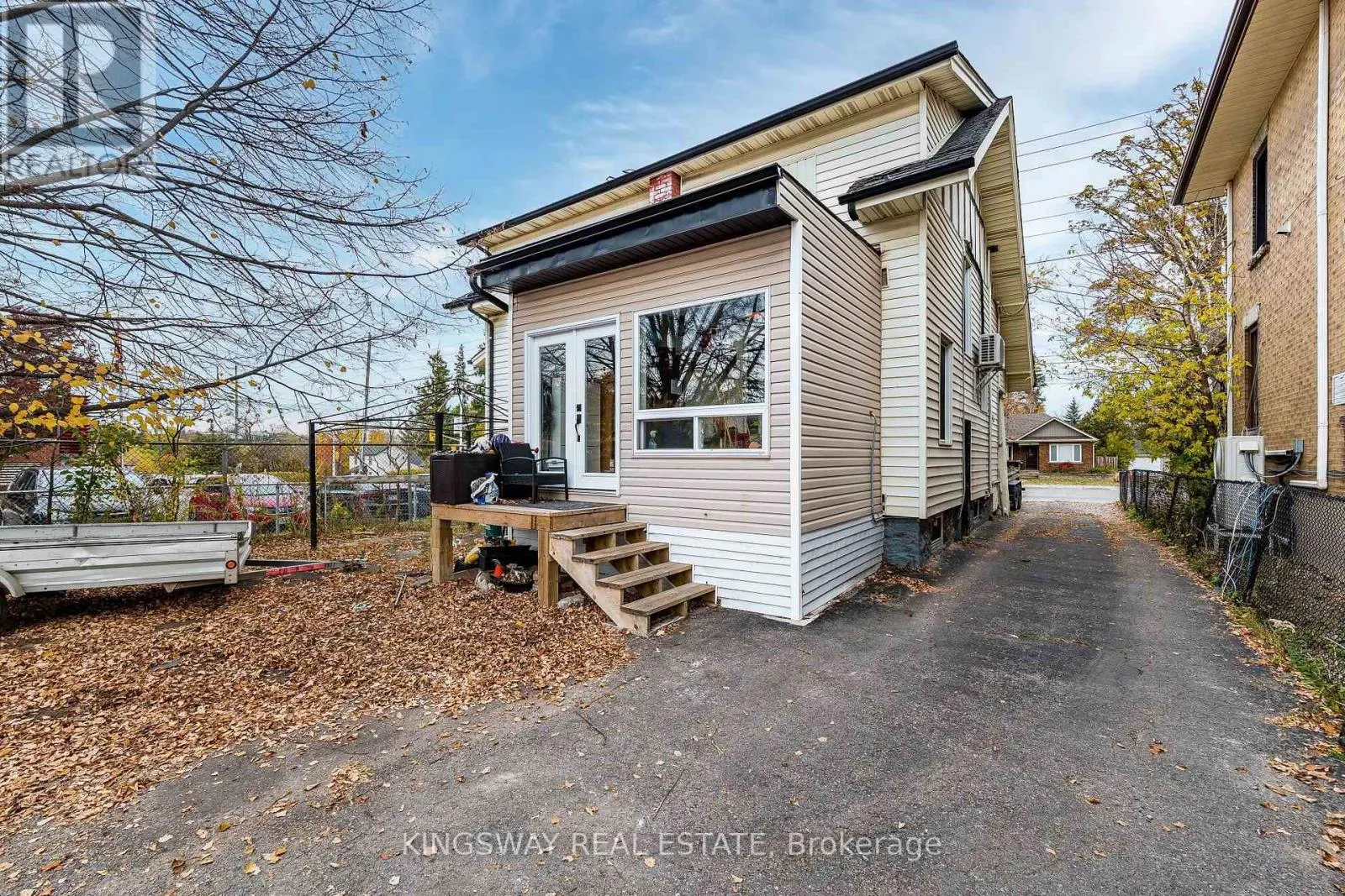 74 GUELPH STREET