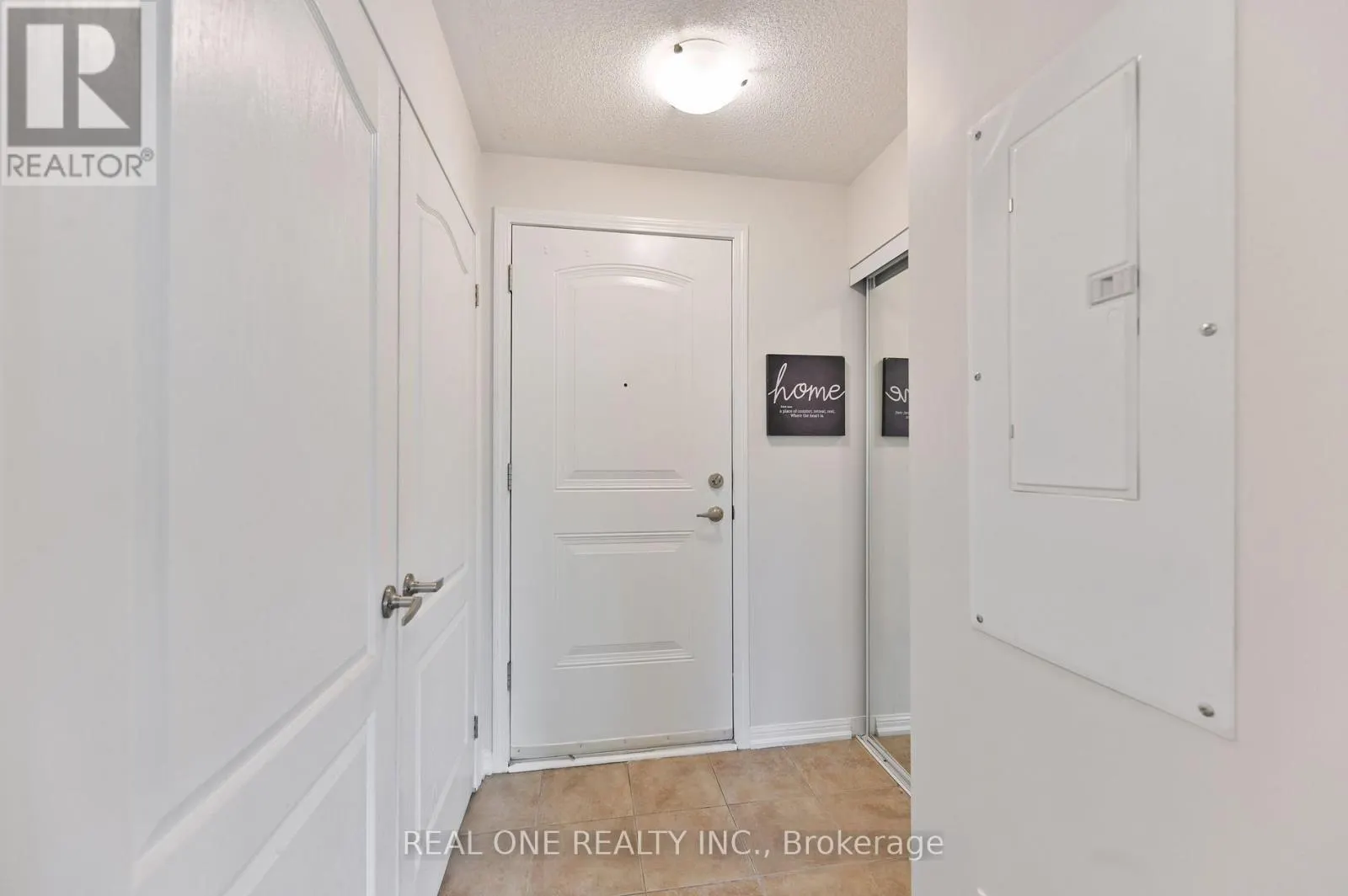 16 - 3115 BOXFORD CRESCENT
