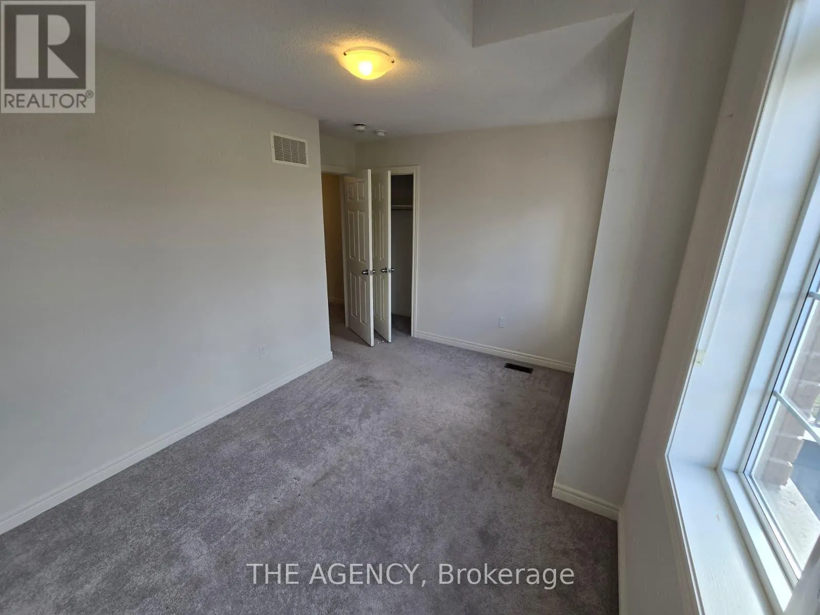 119 HOLBROOK COURT