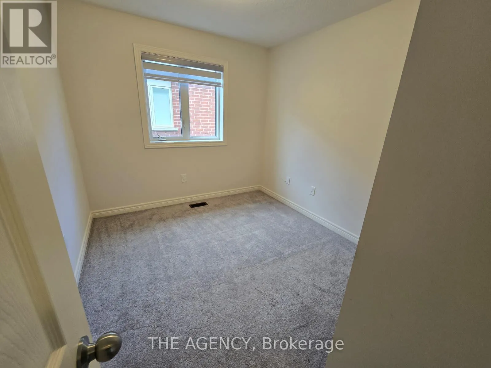 119 HOLBROOK COURT